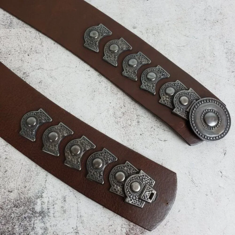 Vintage Avignon Brown Leather Embellished Metalwork Wide Belt size M Bohemian - Picture 10 of 10
